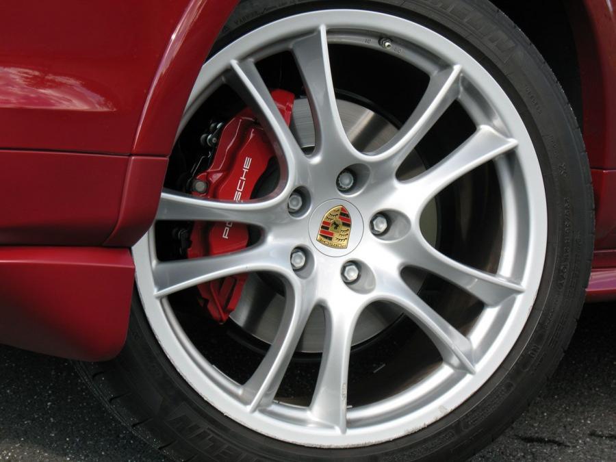  Porsche Cayenne GTS 2007 года  (фото 29 из 77)